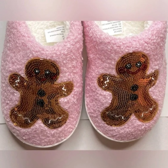 Pink Slippers with Gingerbread Sequin Design - Picture 3 of 12